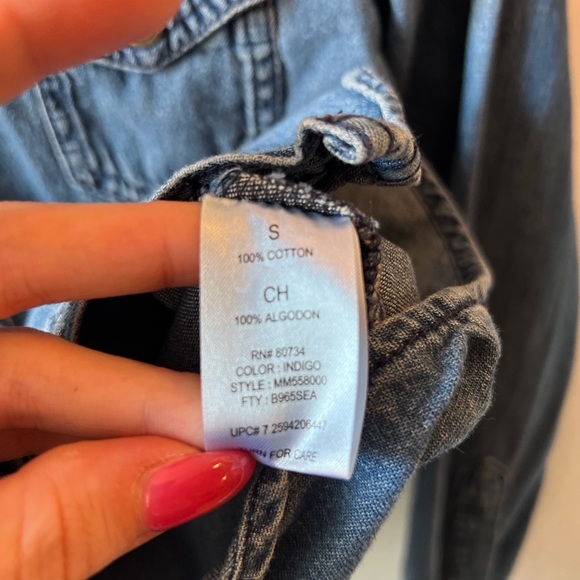 Miley Cyrus Max Azria Denim Indigo Distressed Denim Snap Down Top Long Sleeve S - Picture 5 of 11